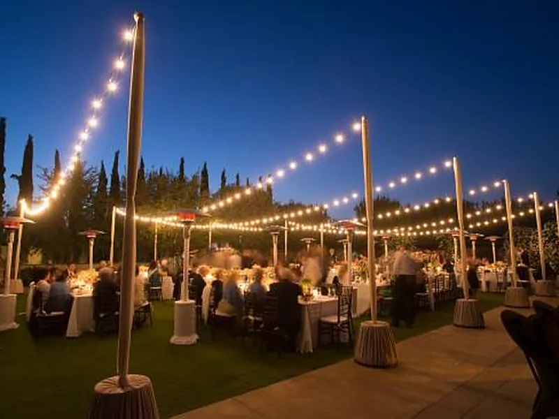 Market string lighting rental
